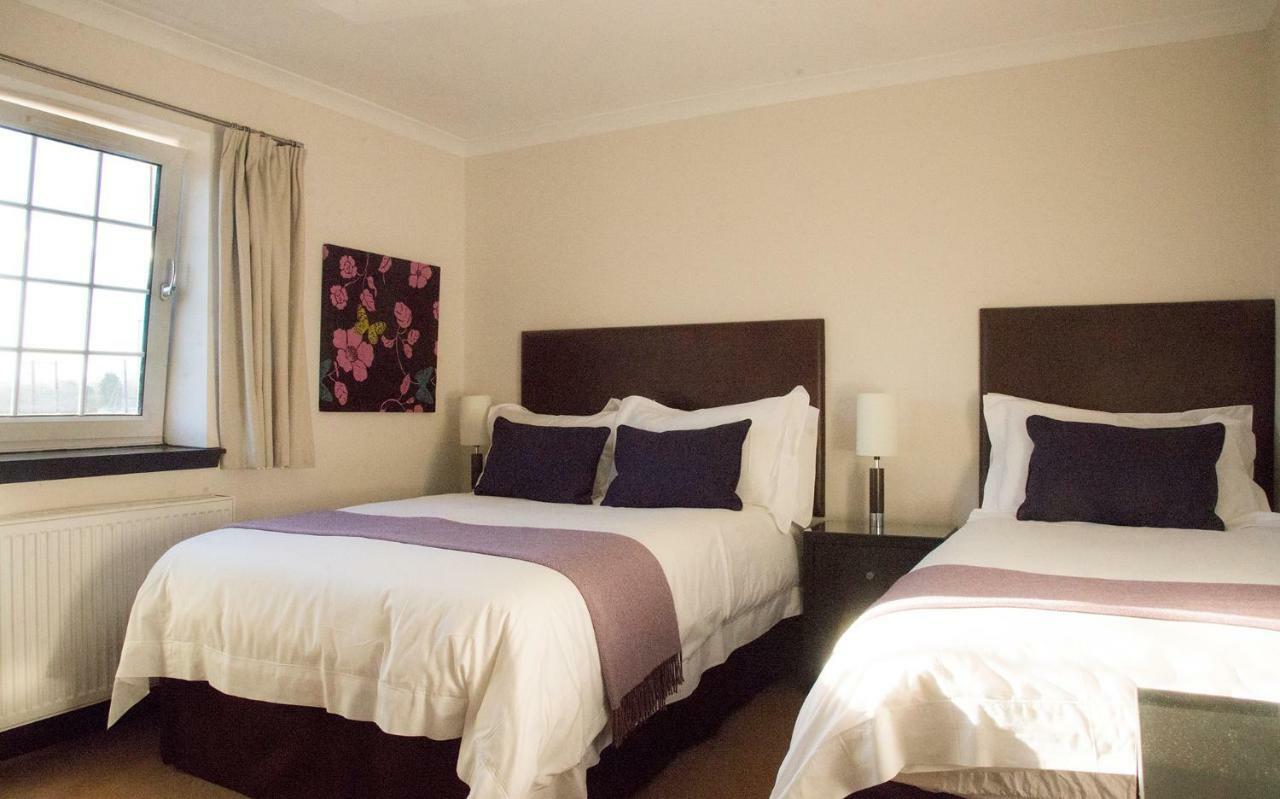 Loanhead Aaron Glen Guest House מראה חיצוני תמונה